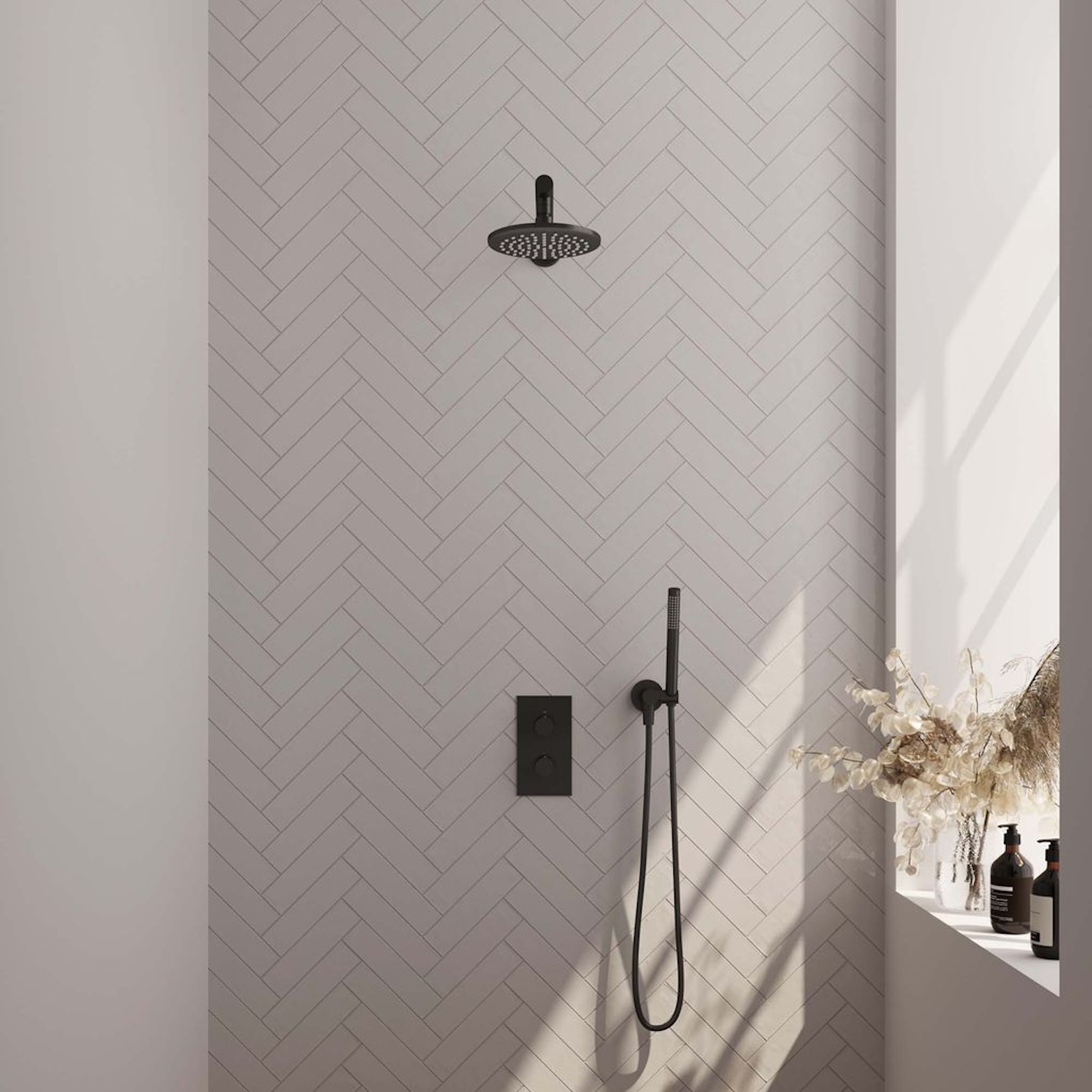 Regendoucheset Inbouw Brauer Black Carving Thermostatisch 30cm met 3-Weg Omstelling, Plafondarm en 3-Standen Handdouche Mat Zwart